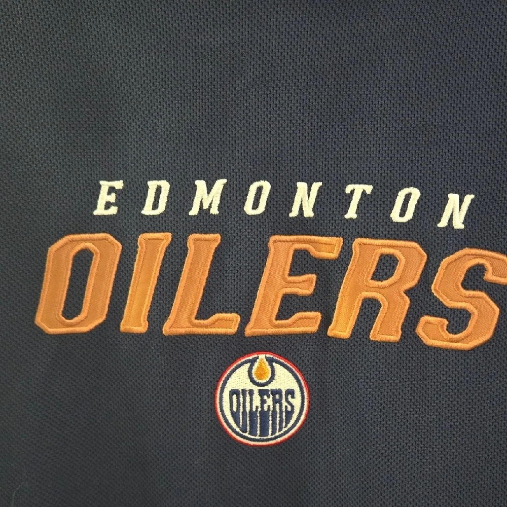 Reebok Navy Edmonton Oilers Hoodie - Picture 5 of 5